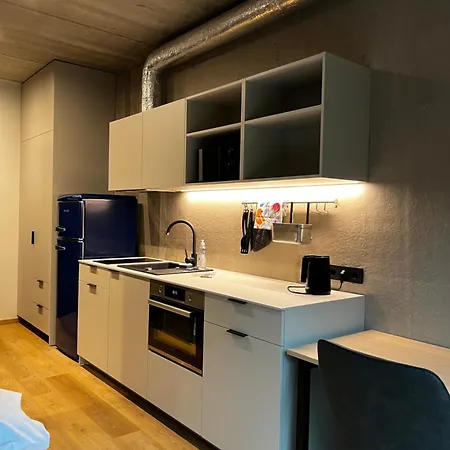 Sume By Larsen